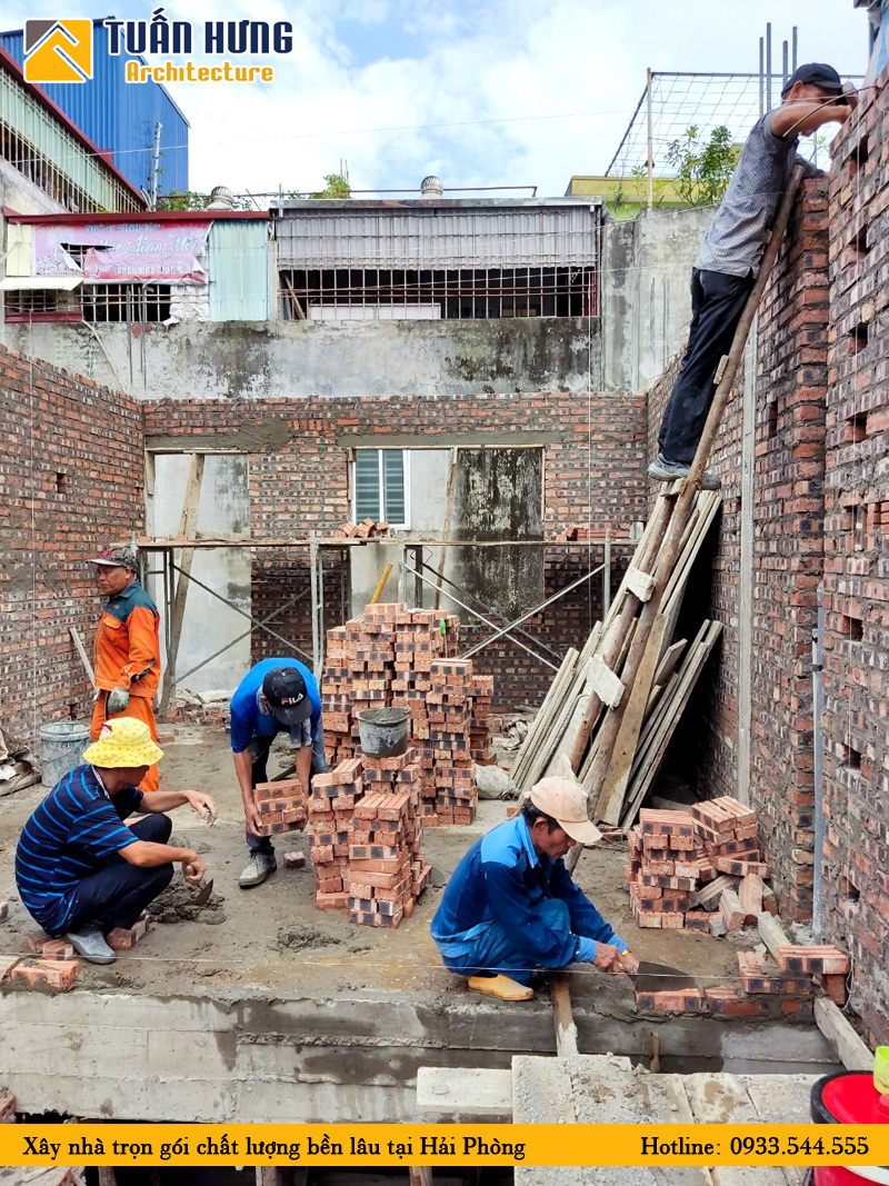 Đội thi công lành nghề với nhiều năm kinh nghiệm xây nhà dân
